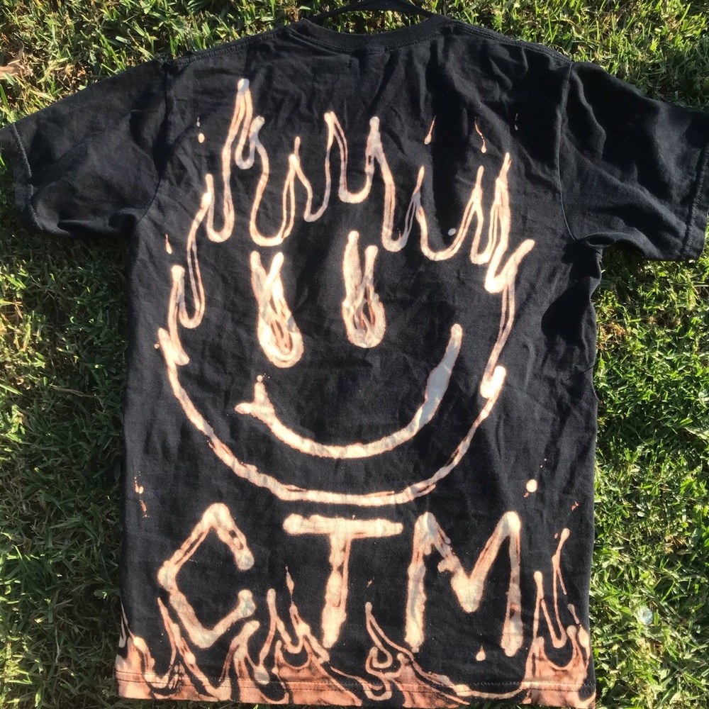 Chinatown Market Tee Shirt Size Medium.